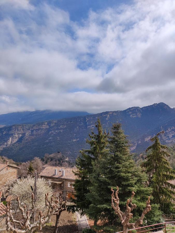 Acogedor Apartamento Entre Montanas Sant Corneli Екстер'єр фото